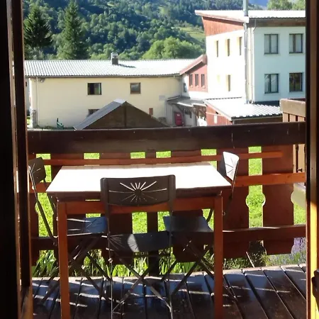 2 Pieces Pour 4 Pers, Expose Sud, Proche Telesiege Et Commodites, Balcon, Parking - Fr-1-263-139 Valloire